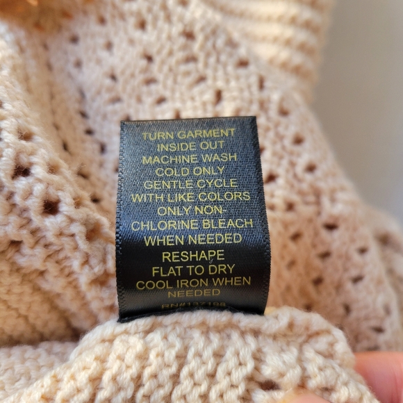 House of Harlow 1960 crochet two piece set size M - Picture 13 of 14